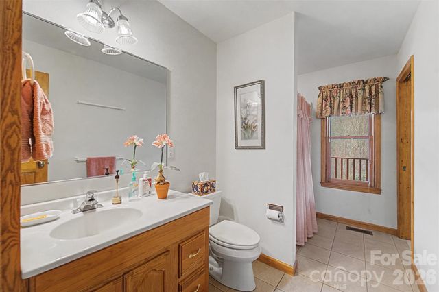 750 Double Springs Drive, Almond, NC 28702