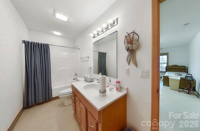 750 Double Springs Drive, Almond, NC 28702