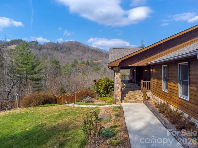 750 Double Springs Drive, Almond, NC 28702