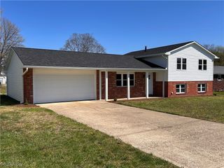 114 Devol Drive, Marietta, OH 45750