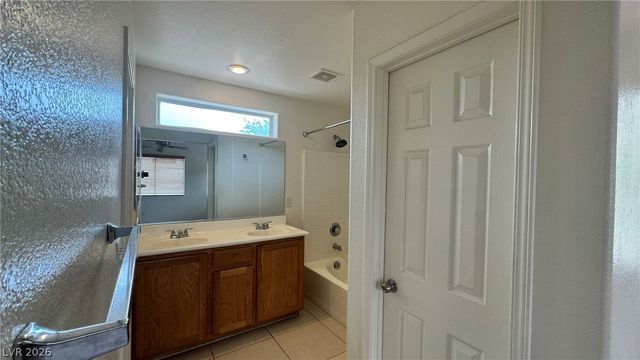 9967 Carrizo Springs Avenue, Las Vegas, NV 89148