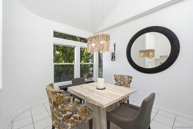 7142 Calabria A, San Diego, CA 92122