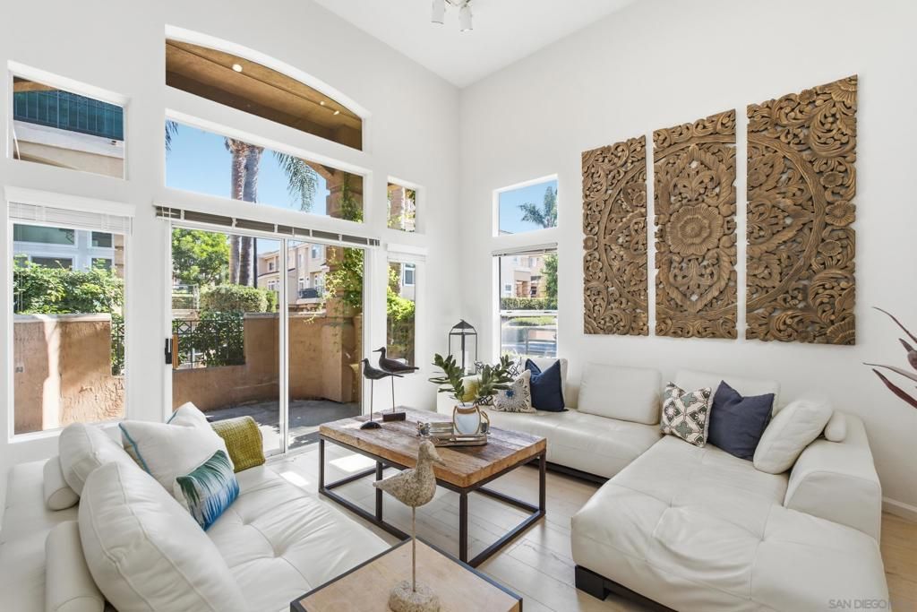 7142 Calabria A, San Diego, CA 92122