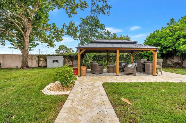 10210 95TH STREET, Seminole, FL 33777