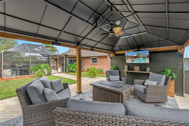 10210 95TH STREET, Seminole, FL 33777