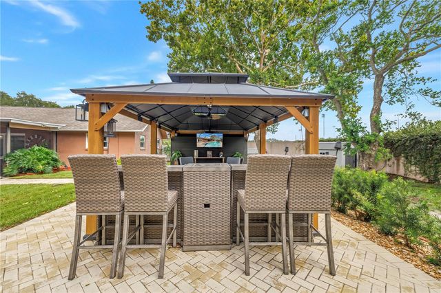 10210 95TH STREET, Seminole, FL 33777