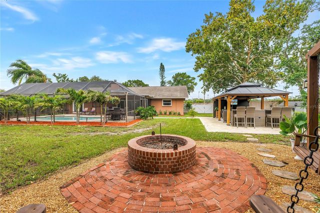 10210 95TH STREET, Seminole, FL 33777