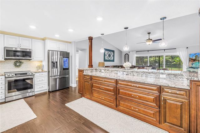10210 95TH STREET, Seminole, FL 33777