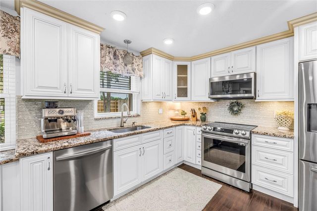 10210 95TH STREET, Seminole, FL 33777
