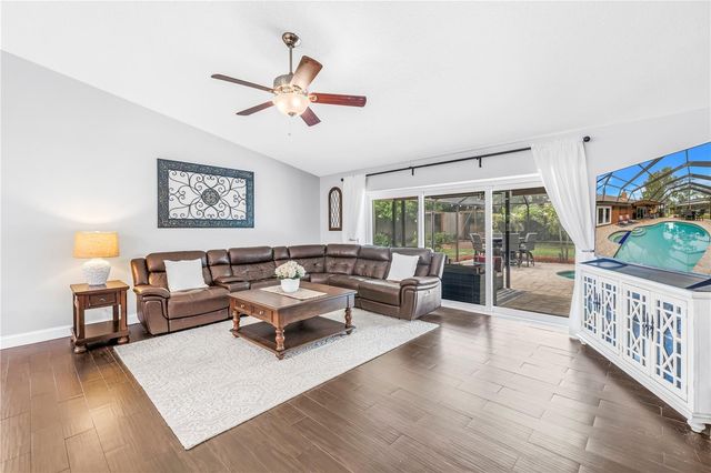 10210 95TH STREET, Seminole, FL 33777