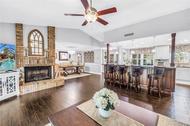 10210 95TH STREET, Seminole, FL 33777