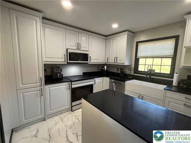 3955 Coplay Creek Road, North Whitehall Twp, PA 18078