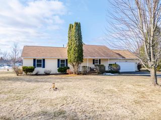 5865 Cherry Blossom Drive, Traverse City, MI 49685
