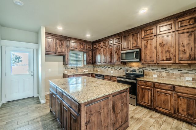 2016 Langston Street, Fort Worth, TX 76105