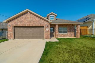 2016 Langston Street, Fort Worth, TX 76105