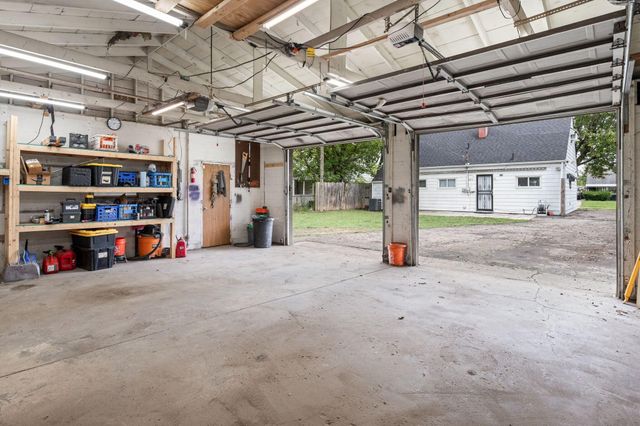 1213 Elderwood Avenue, Columbus, OH 43227