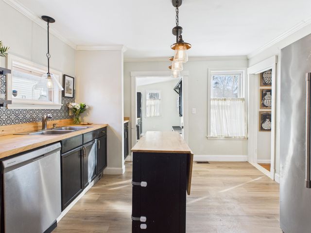 11 Washington Street, Concord, NH 03303