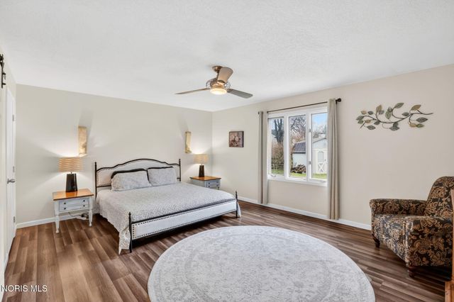 5543 Greenridge Drive, Toledo, OH 43615