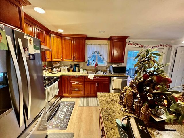 3915 Saint Francis Street SW, Lakewood, WA 98499