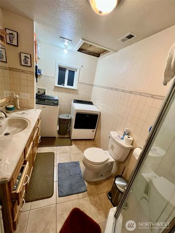 3915 Saint Francis Street SW, Lakewood, WA 98499