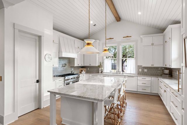 452 Morrison Street, Mount Pleasant, SC 29464