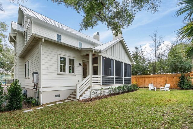 452 Morrison Street, Mount Pleasant, SC 29464