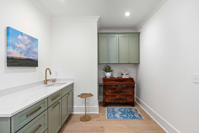 452 Morrison Street, Mount Pleasant, SC 29464