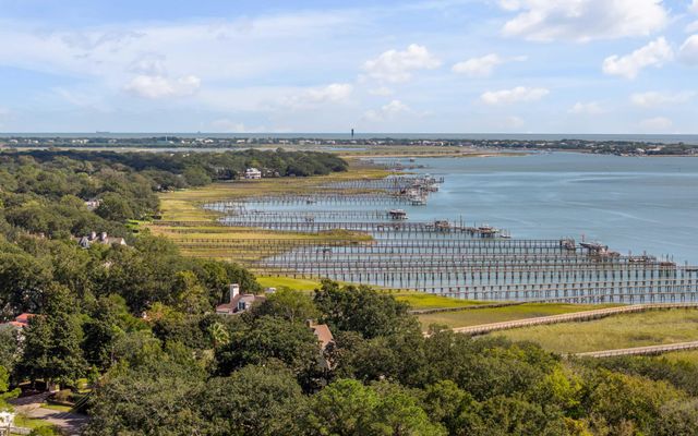 452 Morrison Street, Mount Pleasant, SC 29464