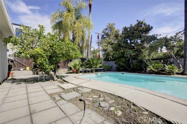 10412 Reseda, Porter Ranch (los Angeles), CA 91326