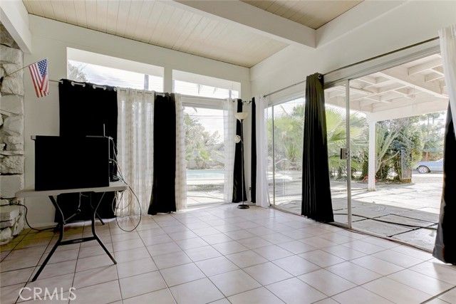 10412 Reseda, Porter Ranch (los Angeles), CA 91326