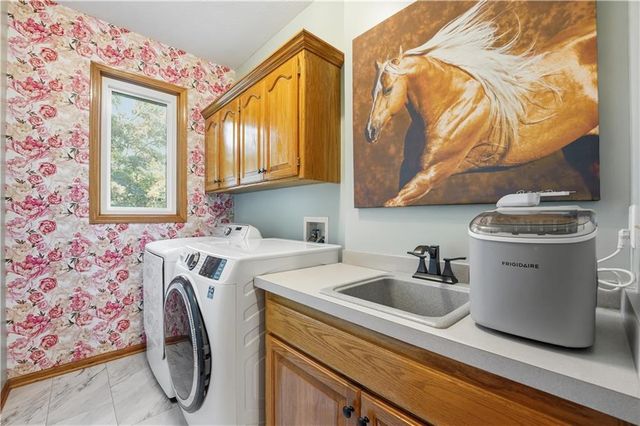 507 NW Timber Ridge Trail, Lee's Summit, MO 64081