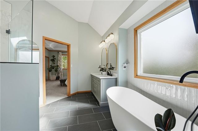 507 NW Timber Ridge Trail, Lee's Summit, MO 64081