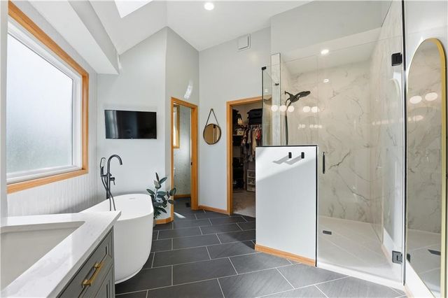 507 NW Timber Ridge Trail, Lee's Summit, MO 64081