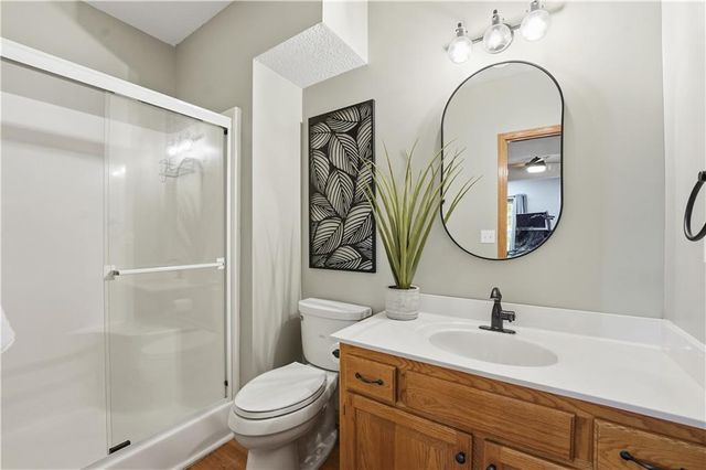 507 NW Timber Ridge Trail, Lee's Summit, MO 64081