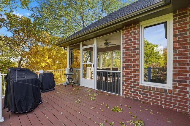 507 NW Timber Ridge Trail, Lee's Summit, MO 64081