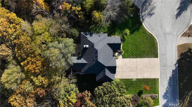 507 NW Timber Ridge Trail, Lee's Summit, MO 64081