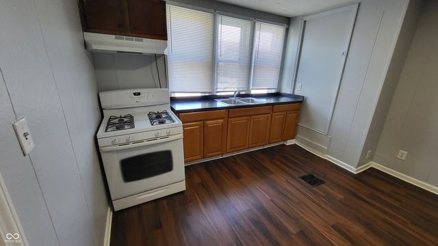 4502 Unit 1 E Washington Street, Indianapolis, IN 46201