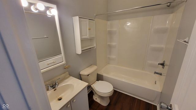 4502 Unit 1 E Washington Street, Indianapolis, IN 46201