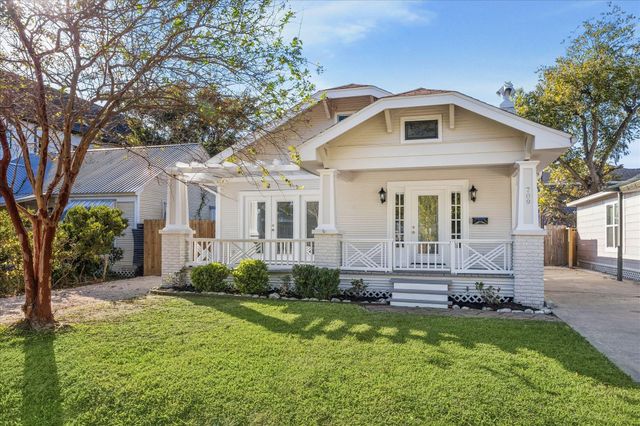 709 Walton Street, Houston, TX 77009