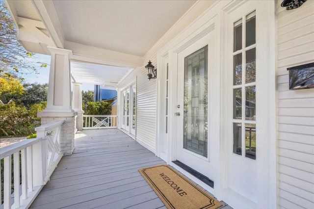 709 Walton Street, Houston, TX 77009