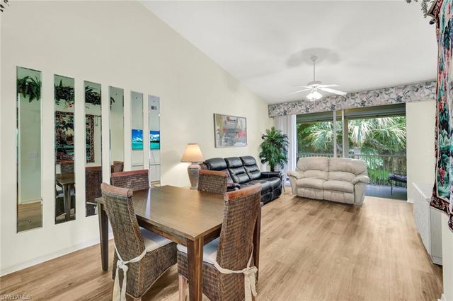 326 Bradstrom CIR 204F, Naples, FL 34113