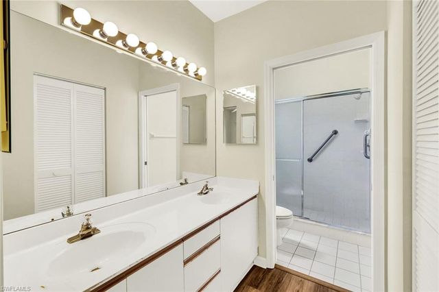 326 Bradstrom CIR 204F, Naples, FL 34113
