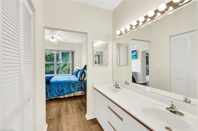 326 Bradstrom CIR 204F, Naples, FL 34113