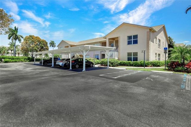 326 Bradstrom CIR 204F, Naples, FL 34113