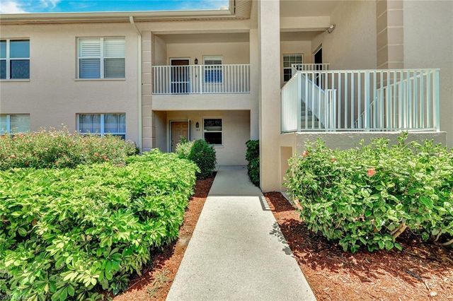 326 Bradstrom CIR 204F, Naples, FL 34113