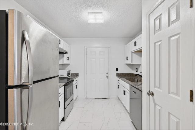 7926 JASPER Avenue, Jacksonville, FL 32211