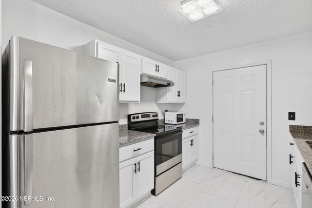 7926 JASPER Avenue, Jacksonville, FL 32211