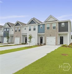 154 Stone Crab Circle, Bloomingdale, GA 31302