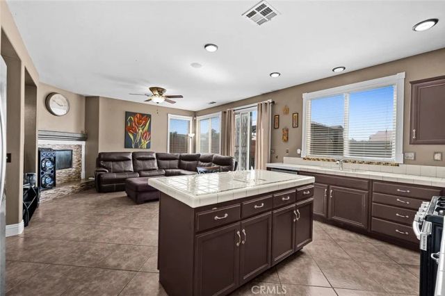 12260 Eugene, Victorville, CA 92392