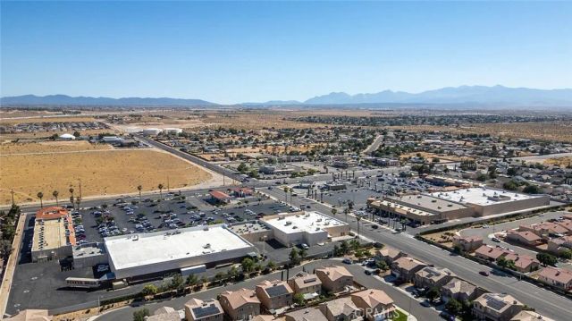 12260 Eugene, Victorville, CA 92392